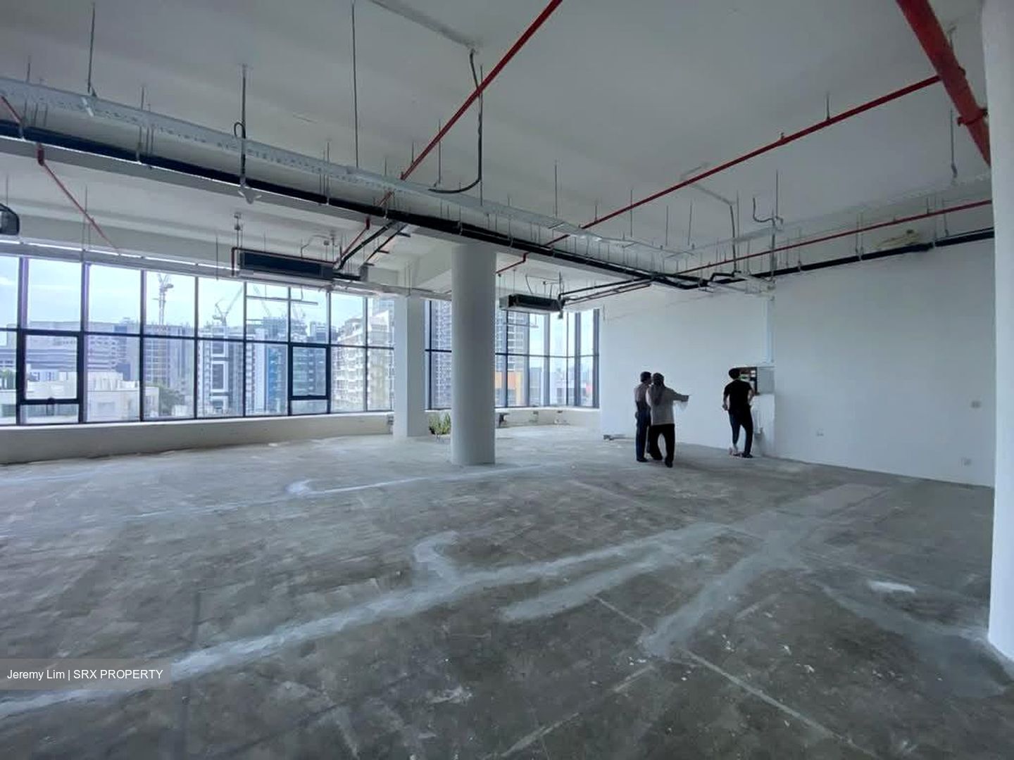 Zhongshan Mall (D12), Office #553689231